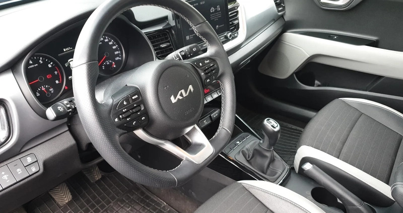 Kia Stonic cena 84900 przebieg: 18652, rok produkcji 2023 z Przedecz małe 379